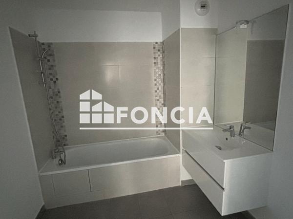 Location Appartement 3 pièces 60.5 m² - 164-166 RUE EDMOND ROSTAND Toulouse 31200