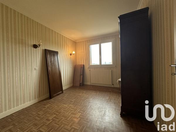 Maison à vendre 6 pièces 88 m² Saint-Julien-du-Sault