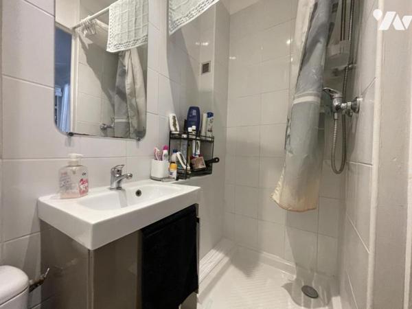 PARIS 15ème PARC GEORGES BRASSENS - STUDIO