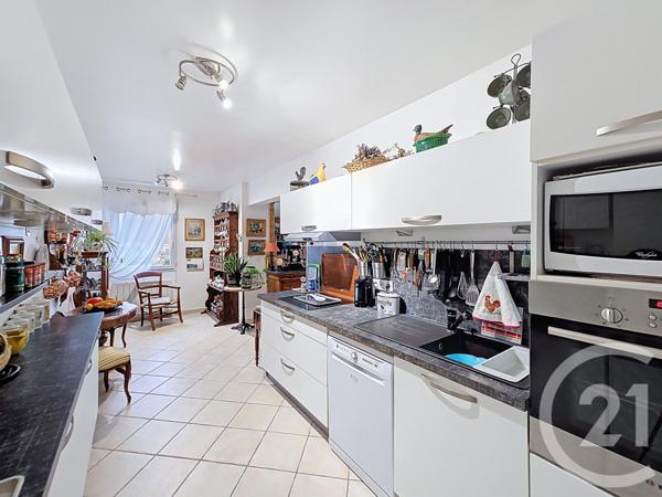 Appartement F3 à vendre  3 pièces - 93,09 m2 DOUVRES LA DELIVRANDE - 14