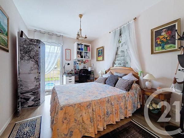 Appartement F3 à vendre  3 pièces - 93,09 m2 DOUVRES LA DELIVRANDE - 14