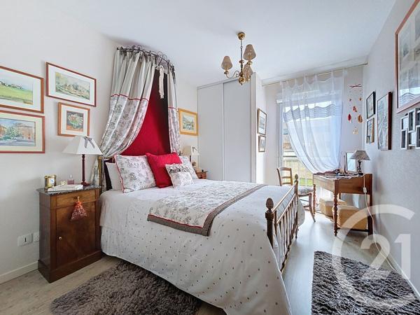 Appartement F3 à vendre  3 pièces - 93,09 m2 DOUVRES LA DELIVRANDE - 14