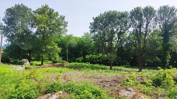 Terrain Constructible SAINT SALVY DE LA BALME DE 2268 m2