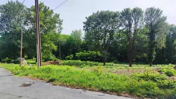 Terrain Constructible SAINT SALVY DE LA BALME DE 2268 m2