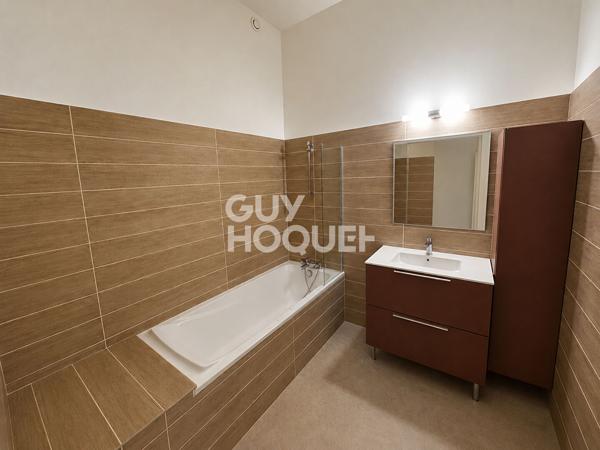 MONTPELLIER CENTRE: JOLI  T3  RENOVE, CLIMATISE 67.08 m2