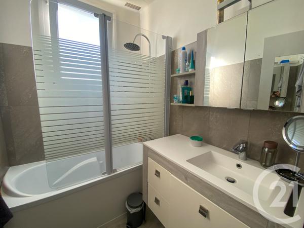 Appartement T3 à vendre  3 pièces - 52,01 m2 CHATEAU D OLONNE - 85