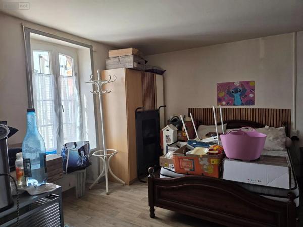 Location - Maison Saint-Georges-Buttavent 53100 2 pièces 48 m 2 20 m 2