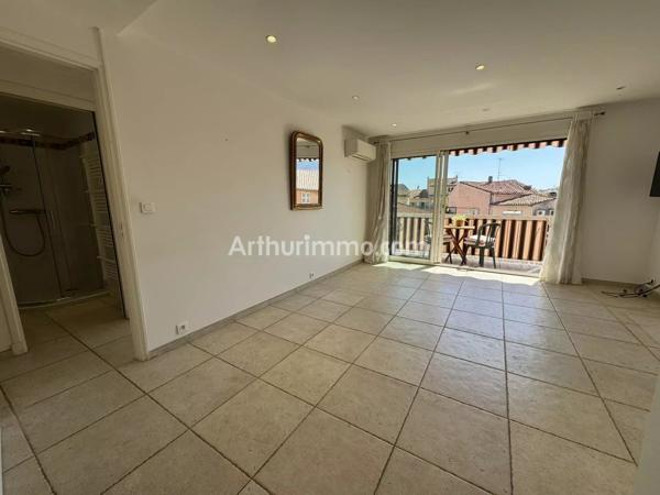 Vente                                                      Appartement
                        
                     3 pièces                      59 m2                     à Sainte-Maxime
