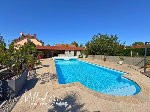 Maison à MONTCEAU-LES-MINES, 71300 - 5 pièces 120m²