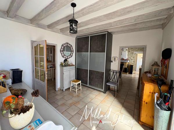 Maison à MONTCEAU-LES-MINES, 71300 - 5 pièces 120m²