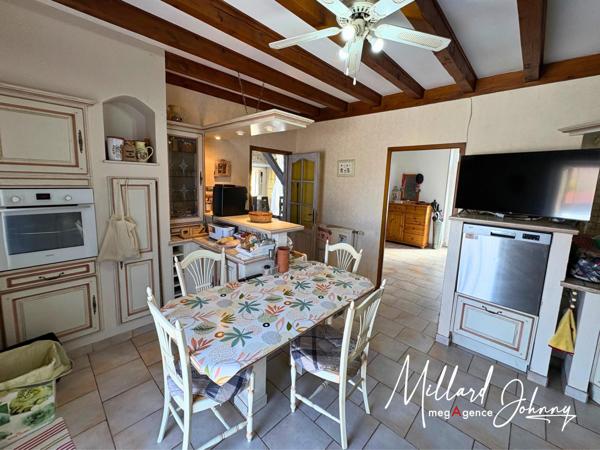 Maison à MONTCEAU-LES-MINES, 71300 - 5 pièces 120m²