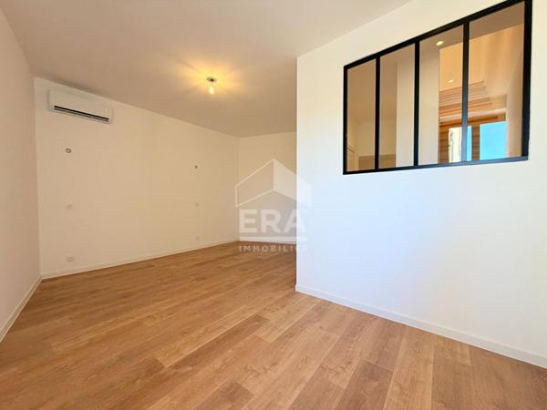 A VENDRE EN EXCLUSIVITE 84160 CADENET MAISON DE VILLAGE TYPE 3 PIECES D'ENVIRON 90M² AVEC TERRASSES ET CAVE