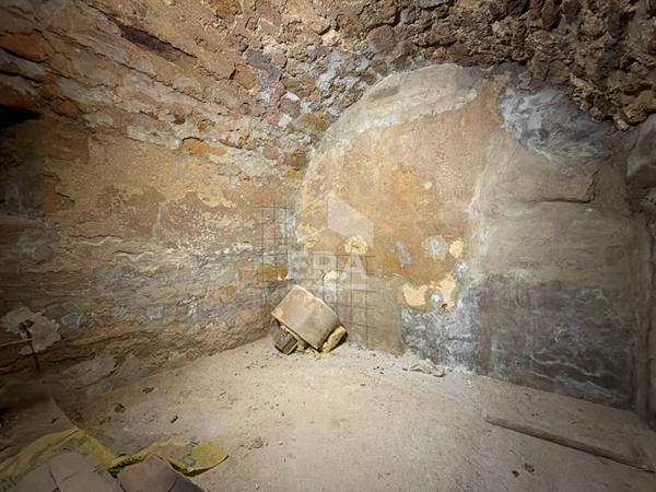 A VENDRE EN EXCLUSIVITE 84160 CADENET MAISON DE VILLAGE TYPE 3 PIECES D'ENVIRON 90M² AVEC TERRASSES ET CAVE