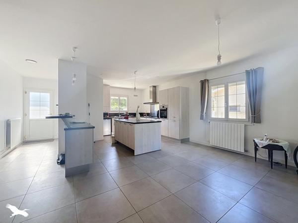 Maison 358 000 € Le Taillan-Médoc 5 p 120 m² DPE C