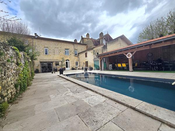 Maison Mussidan 7 pièce(s) 177 m2