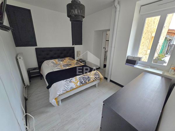 Maison Mussidan 7 pièce(s) 177 m2