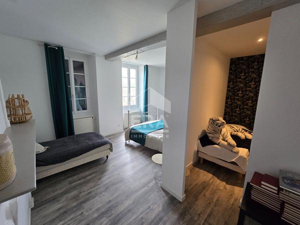 Maison Mussidan 7 pièce(s) 177 m2