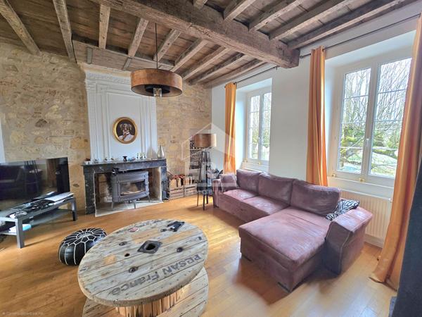 Maison Mussidan 7 pièce(s) 177 m2