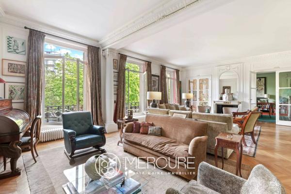 Appartement à Paris 16ème