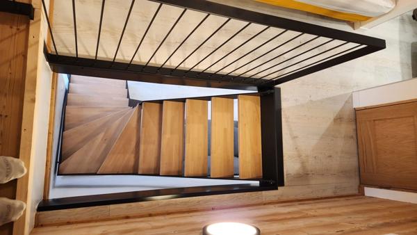 CHARMANT STUDIO DUPLEX avec Terrasse
