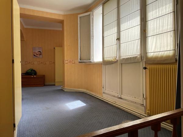 Vente Immeuble313 m² - ST POL SUR TERNOISE (62130)