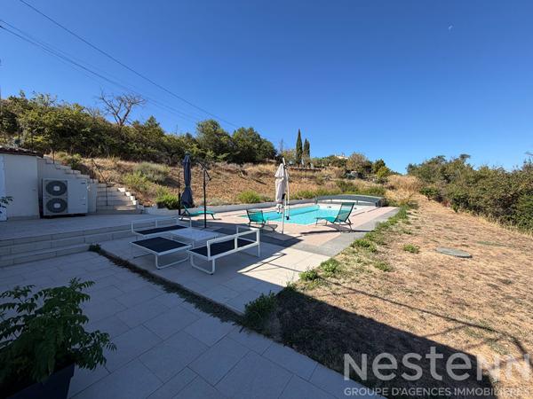 Location maison T5 entièrement meublée avec piscine, grandes terrasses et 10 000 m² de terrain