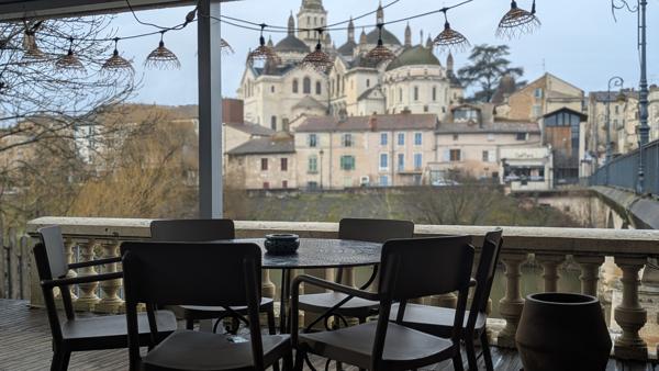 Bar ambiance Restaurant unique à Périgueux