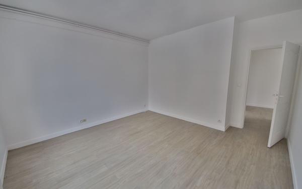 Appartement à vendre    3 pièces • 97,33 m2 Château-Thierry