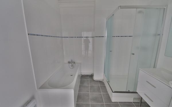 Appartement à vendre    3 pièces • 97,33 m2 Château-Thierry