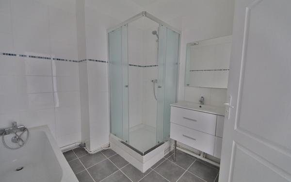 Appartement à vendre    3 pièces • 97,33 m2 Château-Thierry