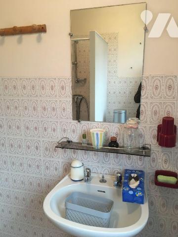 Maison à rénover sur la Commune de LOON-PLAGE, à 600 mètres du centre ville et de ses commodité...