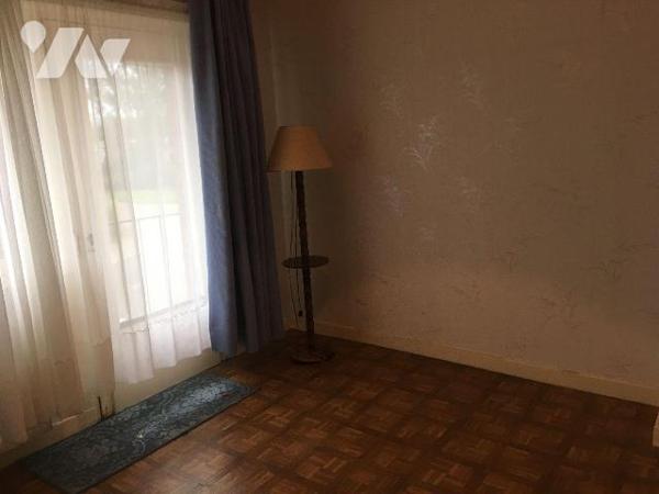 Maison à rénover sur la Commune de LOON-PLAGE, à 600 mètres du centre ville et de ses commodité...