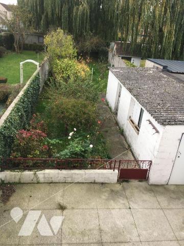 Maison à rénover sur la Commune de LOON-PLAGE, à 600 mètres du centre ville et de ses commodité...