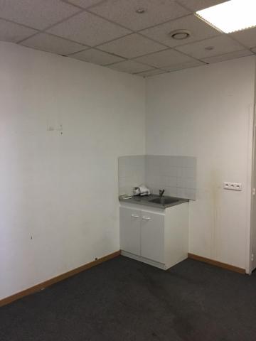 Local commercial · Location Salon De Provence (13300) 80m²