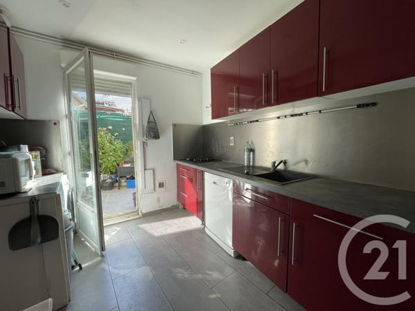Appartement T2 à vendre  2 pièces - 46,47 m2 MARSEILLE - 13015