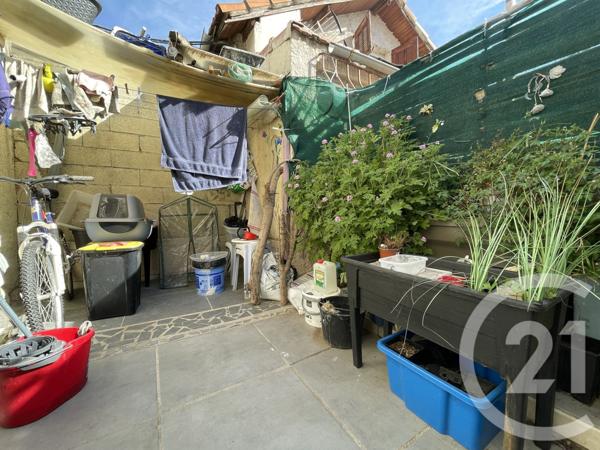 Appartement T2 à vendre  2 pièces - 46,47 m2 MARSEILLE - 13015
