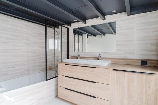 Appartement à vendre 314 160 € Villeurbanne 3 p 92 m² DPE E
