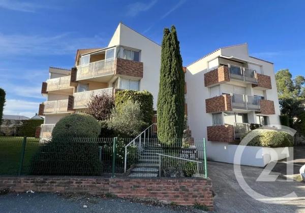 Appartement T3 à vendre  4 pièces - 95,04 m 2   CHALLANS  - 85