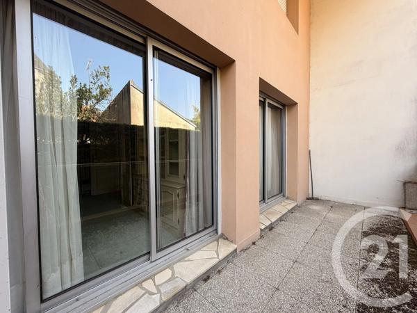 Appartement T3 à vendre  4 pièces - 95,04 m 2   CHALLANS  - 85