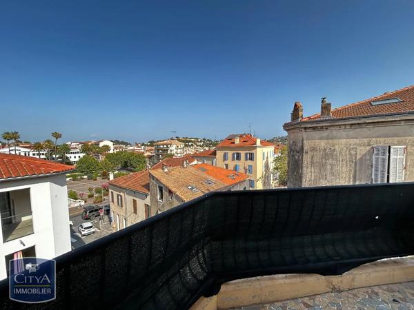 Appartement à louer 3 pièces 60m² Vallauris (06220)
