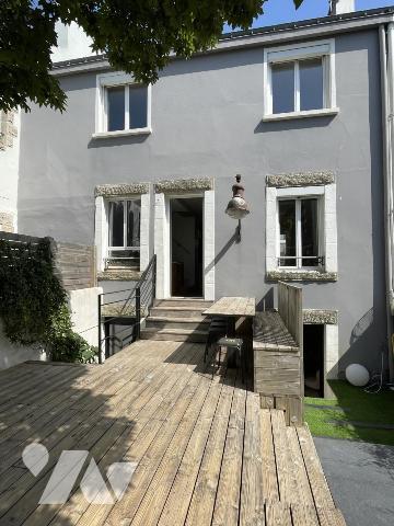 LARMOR -PLAGE - BOURG