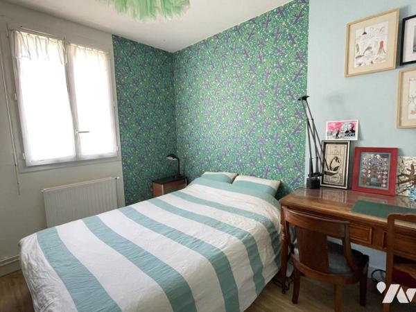 LARMOR -PLAGE - BOURG