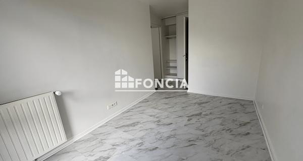 Location Appartement 3 pièces 64.97 m² - Villecresnes 94440