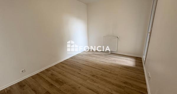 Location Appartement 3 pièces 64.97 m² - Villecresnes 94440