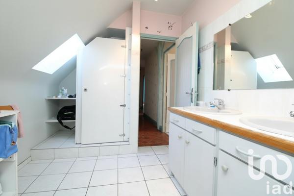 Maison à vendre 6 pièces 137 m² Monthou-sur-Bièvre