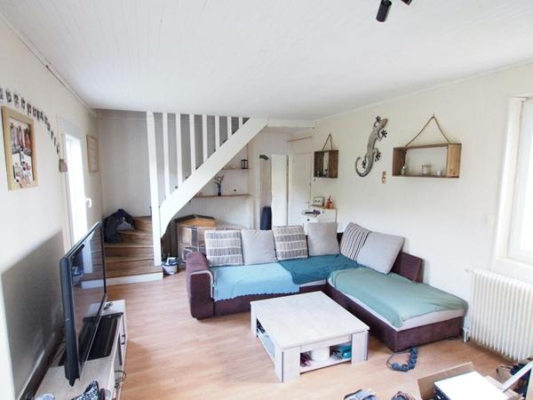 Maison  individuelle à Marcilly Sur Tille  proche de la gare