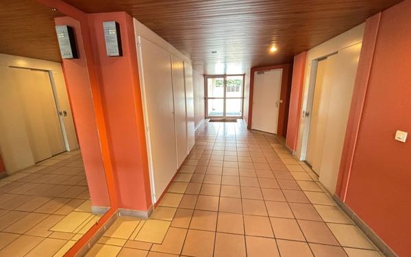 Appartement à vendre    2 pièces • 27,59 m2 Anglet