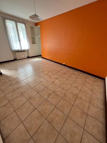 Appartement situé entre centre-ville et Facultés