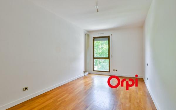 Appartement à vendre    4 pièces • 99,03 m2 Lyon 5