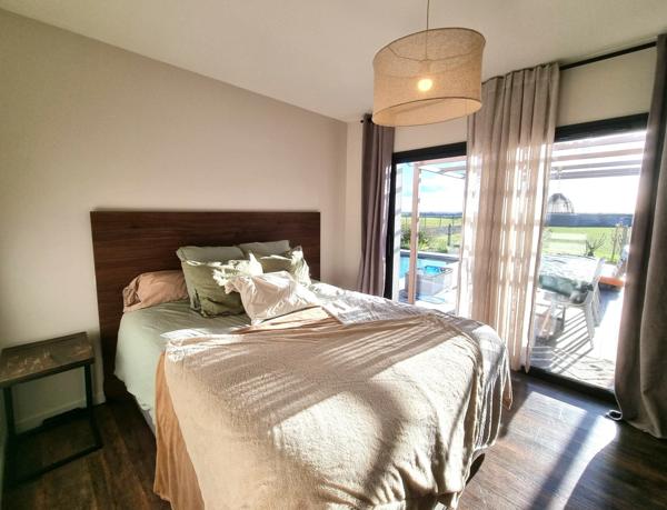 Maison individuelle 5 chambres, piscine et vue dégagée, Vérines - La Rochelle (17)